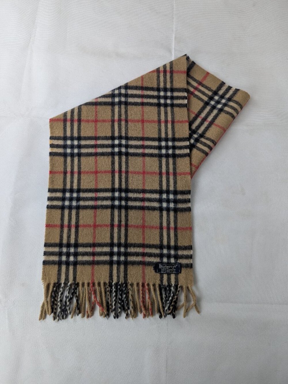 Authentic Burberry Beige 100% Cashmere Check Scarf | Classic